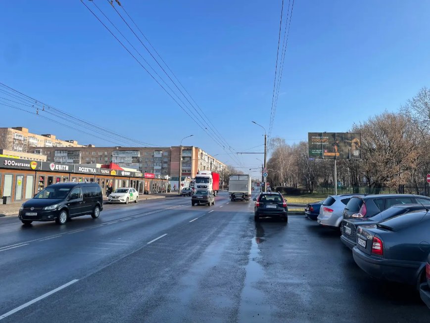 Билборд формат 3х6 №268320 в городе Луцк (Волынская область) `Билборд №268320 в городе Луцк (Волынская область), размещение наружной рекламы, IDMedia-аренда по самым низким ценам!`