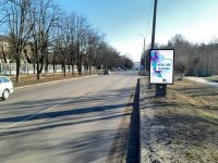 Сітілайт у місті Васильків #268424 за адресою м. Васильків, вул. Декабристів, 43, біля автошколи та СТО, через 340м після АЗС "GLUSCO", через 210м після АЗС "БРСМ НАФТА", за 90м до Ощадбанку, за 175м до Пам'ятника авіаторів Сітілайт №268424 в місті Васильків (Київська область), розміщення зовнішнішньої реклами, IDMedia-оренда найнижчі ціни!