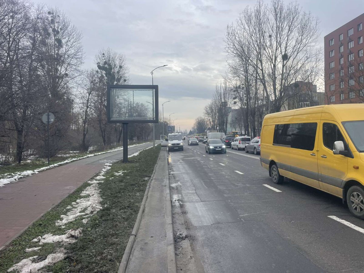 `Бэклайт №268727 в городе Львов (Львовская область), размещение наружной рекламы, IDMedia-аренда по самым низким ценам!`