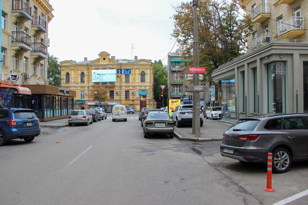 Сітілайт формат 1,24х1,84 №268957 в городе Харків (Харківська область) Сітілайт №268957 в місті Харків (Харківська область), розміщення зовнішнішньої реклами, IDMedia-оренда найнижчі ціни!