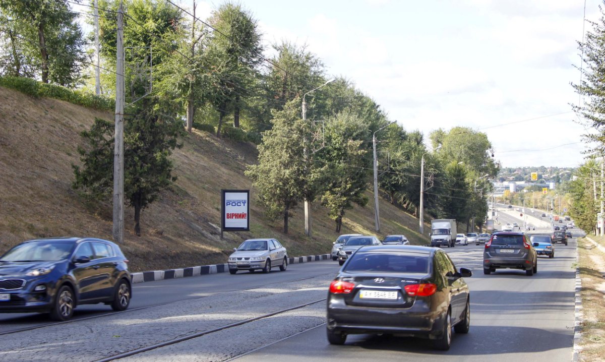 Сітілайт №268967 в місті Харків (Харківська область), розміщення зовнішнішньої реклами, IDMedia-оренда найнижчі ціни!
