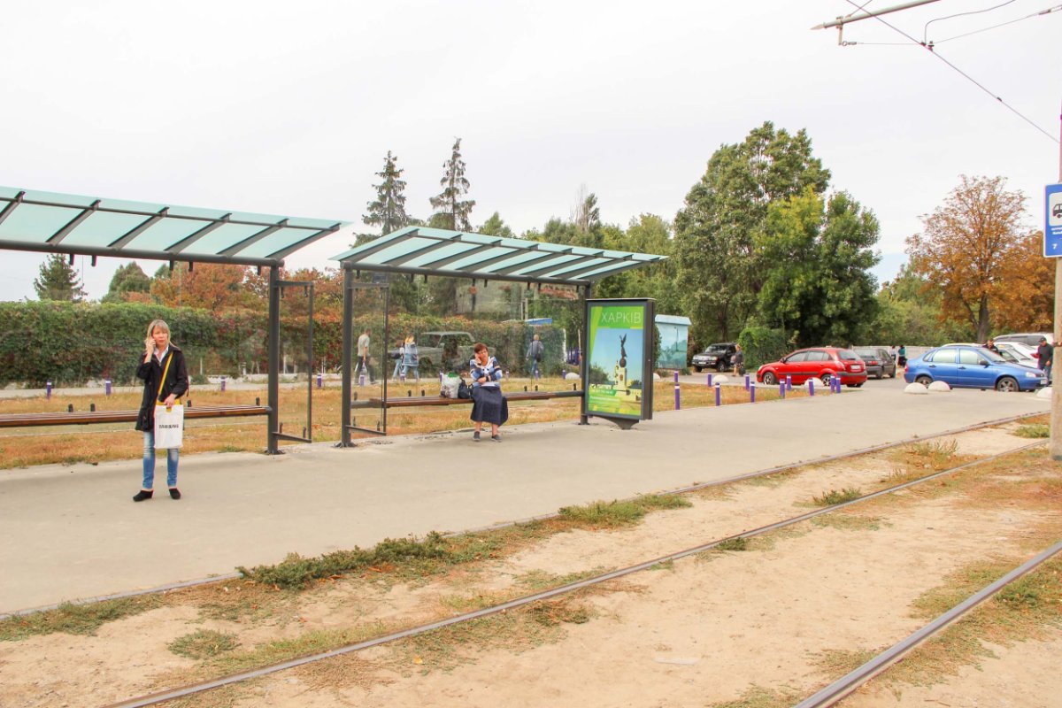 Зупинка №268973 в місті Харків (Харківська область), розміщення зовнішнішньої реклами, IDMedia-оренда найнижчі ціни!