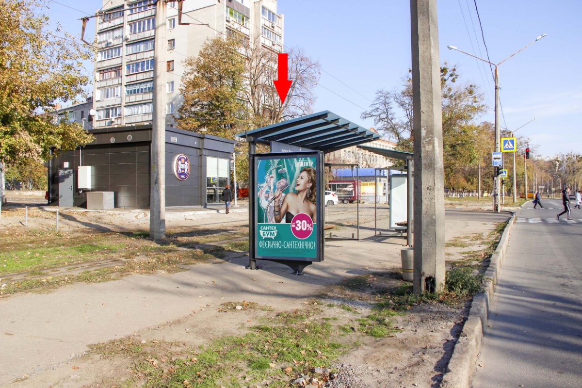 `Остановка №269008 в городе Харьков (Харьковская область), размещение наружной рекламы, IDMedia-аренда по самым низким ценам!`