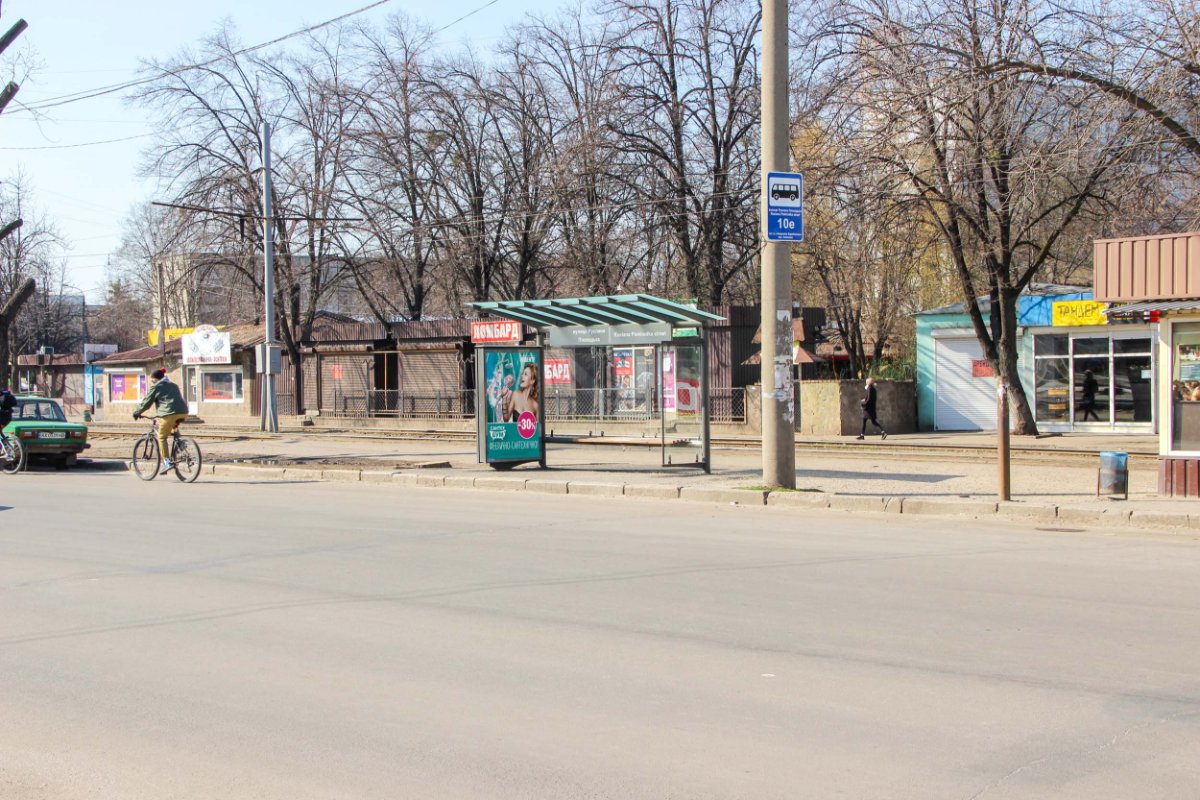 Остановка формат 1,24х1,84 №269018 в городе Харьков (Харьковская область) `Остановка №269018 в городе Харьков (Харьковская область), размещение наружной рекламы, IDMedia-аренда по самым низким ценам!`