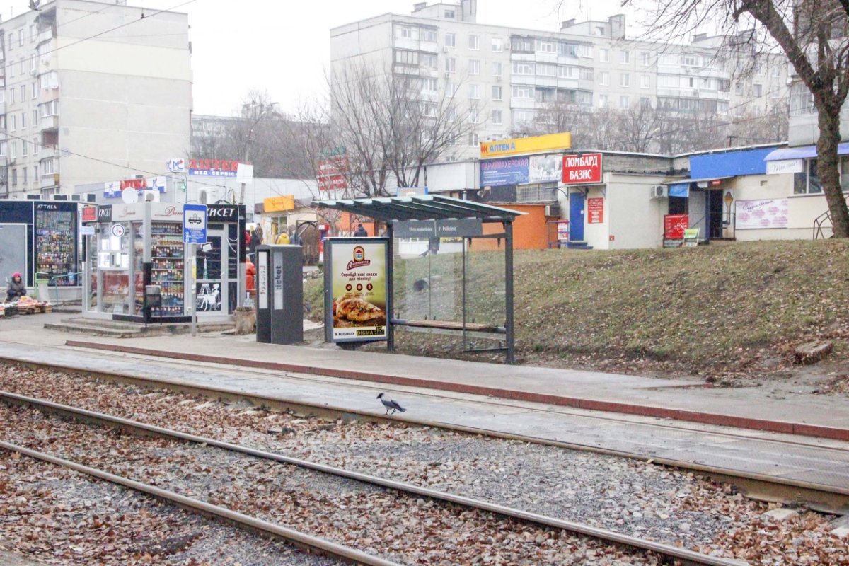 `Остановка №269033 в городе Харьков (Харьковская область), размещение наружной рекламы, IDMedia-аренда по самым низким ценам!`