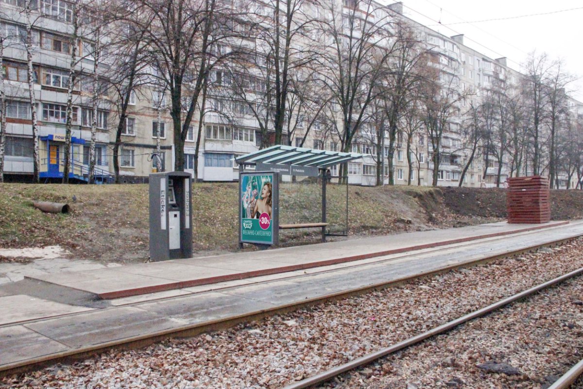 `Остановка №269034 в городе Харьков (Харьковская область), размещение наружной рекламы, IDMedia-аренда по самым низким ценам!`