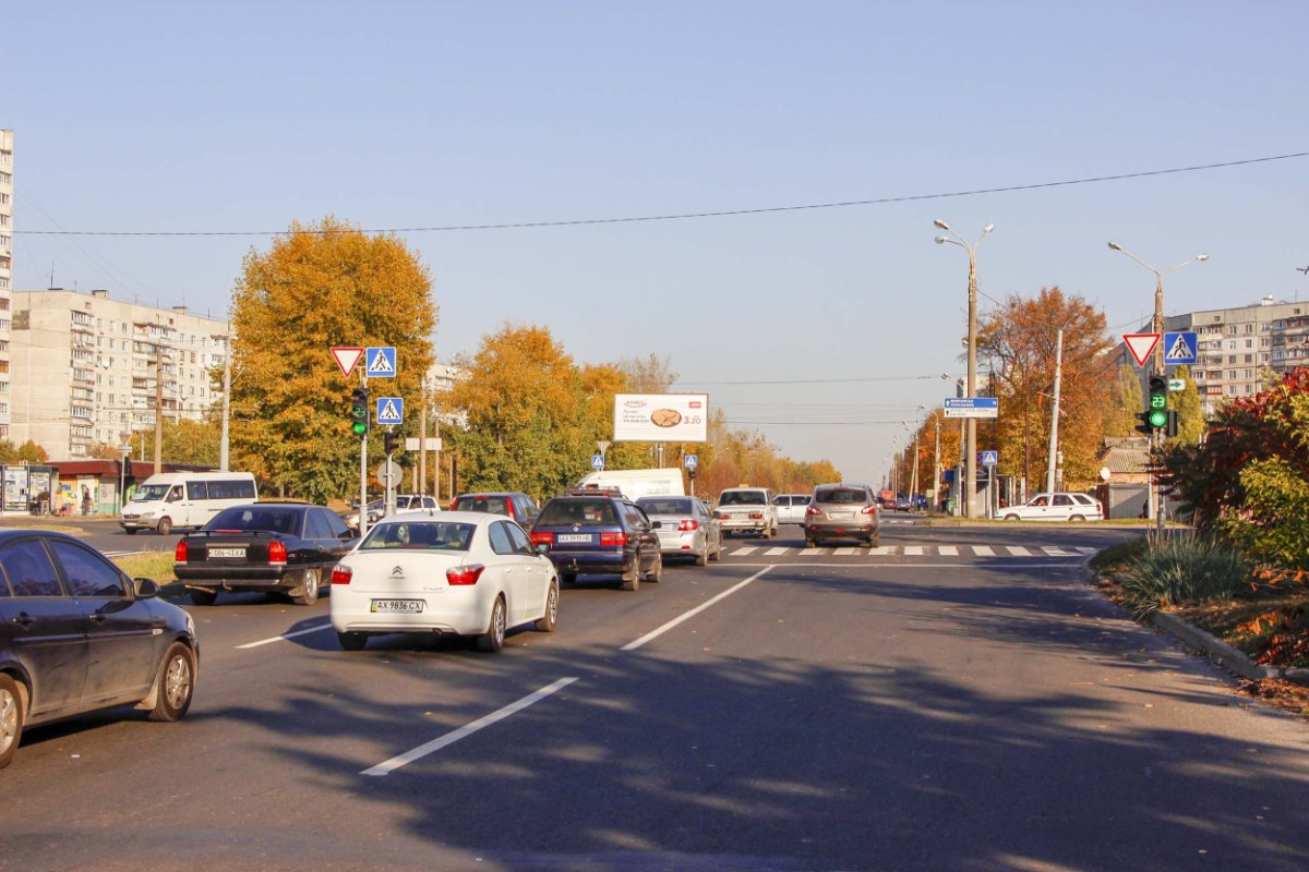 `Билборд №269074 в городе Харьков (Харьковская область), размещение наружной рекламы, IDMedia-аренда по самым низким ценам!`