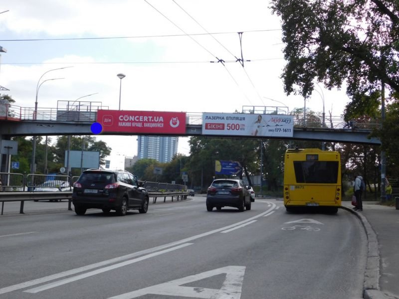 `Арка №269233 в городе Киев (Киевская область), размещение наружной рекламы, IDMedia-аренда по самым низким ценам!`