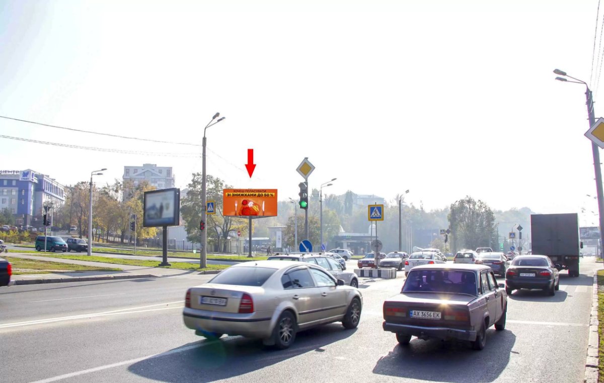 `Экран №269349 в городе Харьков (Харьковская область), размещение наружной рекламы, IDMedia-аренда по самым низким ценам!`
