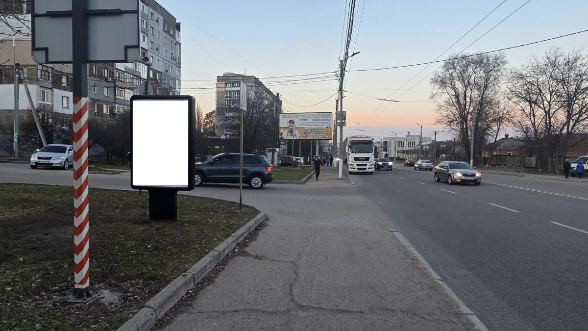 `Ситилайт №269360 в городе Кропивницкий (Кировоградская область), размещение наружной рекламы, IDMedia-аренда по самым низким ценам!`