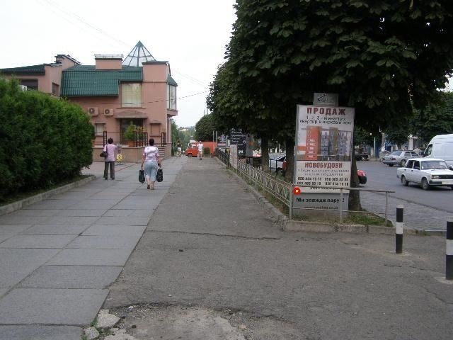 Сітілайт формат 1.2х1.8 №269554 в городе Чернівці (Чернівецька область) Сітілайт №269554 в місті Чернівці (Чернівецька область), розміщення зовнішнішньої реклами, IDMedia-оренда найнижчі ціни!