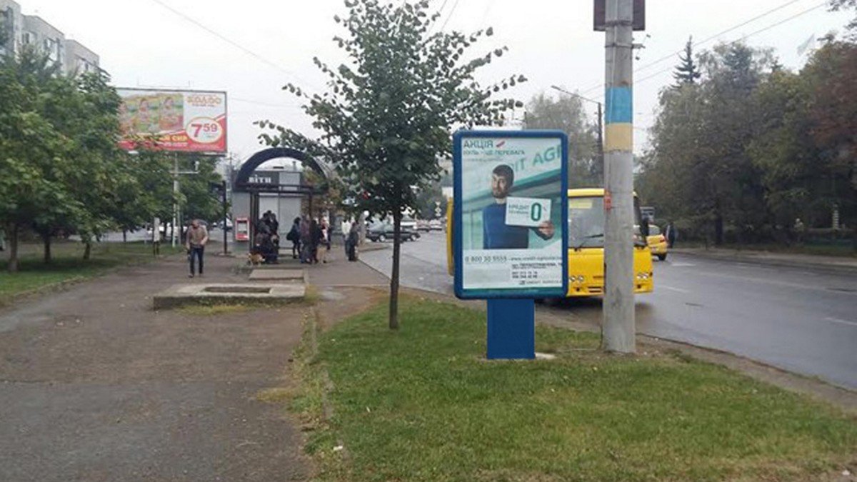 Сітілайт формат 1,2 х 1,8 №269557 в городе Чернівці (Чернівецька область) Сітілайт №269557 в місті Чернівці (Чернівецька область), розміщення зовнішнішньої реклами, IDMedia-оренда найнижчі ціни!