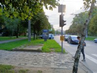 Сітілайт у місті Чернівці #269559 за адресою вул. Комарова, 23-25, світлофор, пішохідний перехід біля школи Сітілайт №269559 в місті Чернівці (Чернівецька область), розміщення зовнішнішньої реклами, IDMedia-оренда найнижчі ціни!