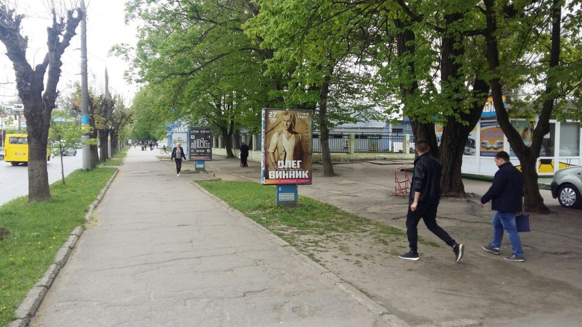 Сітілайт №269588 в місті Чернівці (Чернівецька область), розміщення зовнішнішньої реклами, IDMedia-оренда найнижчі ціни!