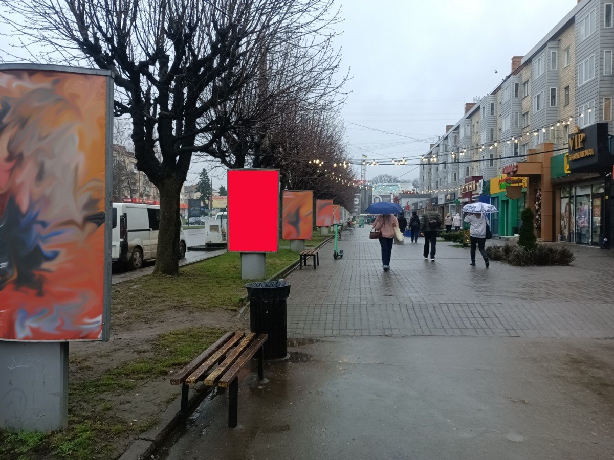 Сітілайт №269592 в місті Чернівці (Чернівецька область), розміщення зовнішнішньої реклами, IDMedia-оренда найнижчі ціни!