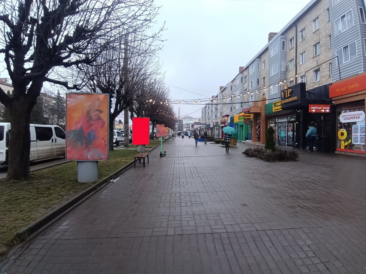 Сітілайт №269594 в місті Чернівці (Чернівецька область), розміщення зовнішнішньої реклами, IDMedia-оренда найнижчі ціни!