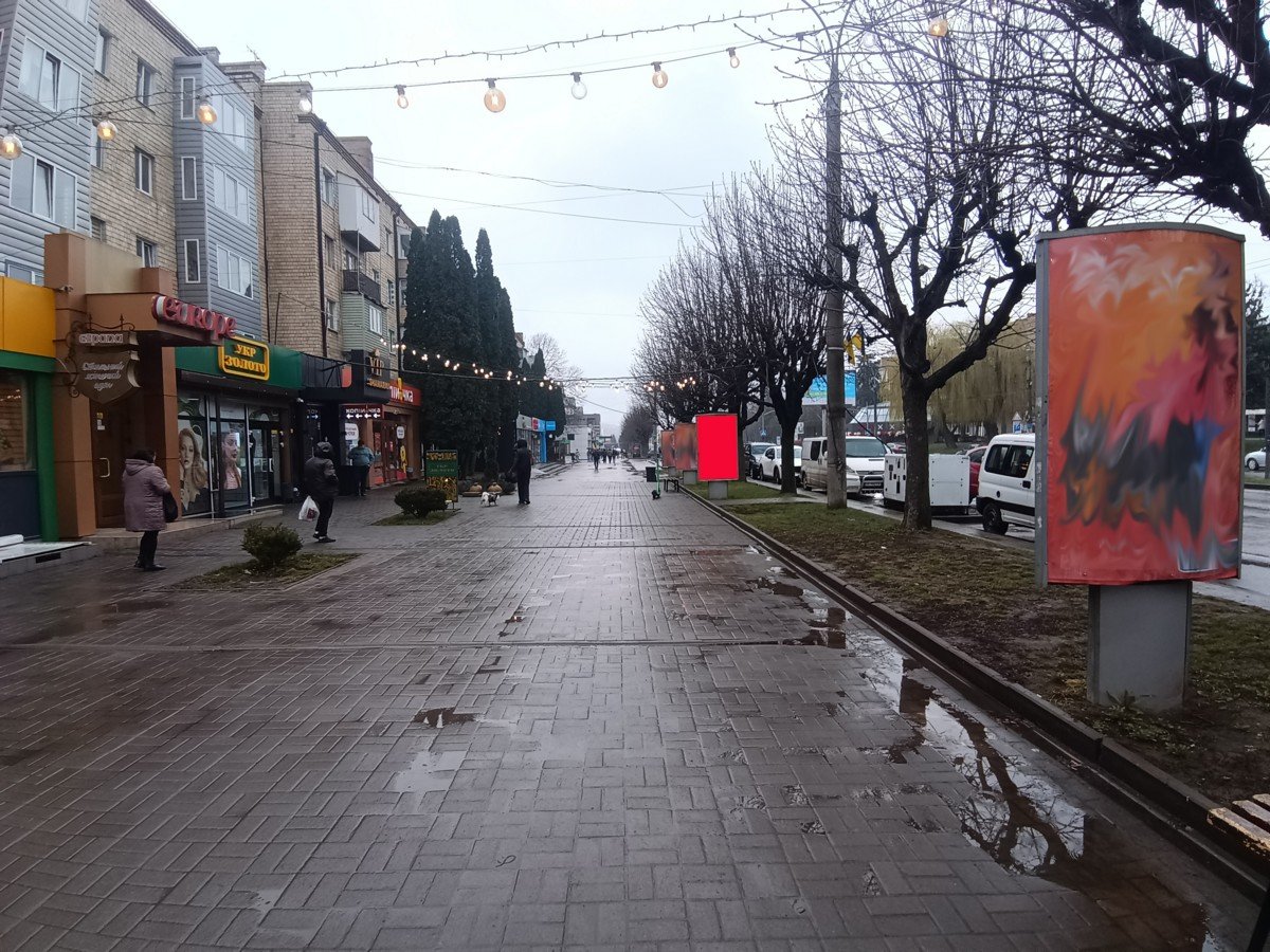 Сітілайт формат 1,2 х 1,8 №269595 в городе Чернівці (Чернівецька область) Сітілайт №269595 в місті Чернівці (Чернівецька область), розміщення зовнішнішньої реклами, IDMedia-оренда найнижчі ціни!