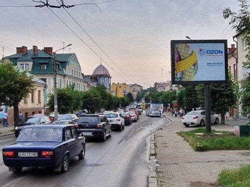 Скрол №269600 в місті Чернівці (Чернівецька область), розміщення зовнішнішньої реклами, IDMedia-оренда найнижчі ціни!