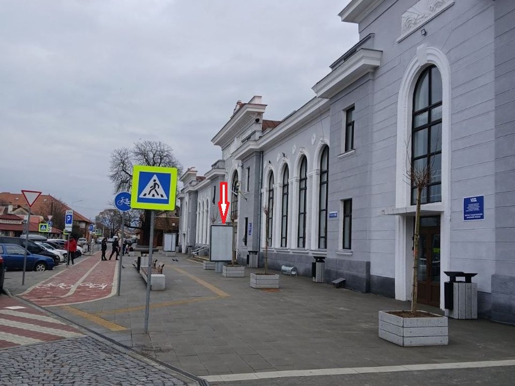 `Билборд №269874 в городе Мукачево (Закарпатская область), размещение наружной рекламы, IDMedia-аренда по самым низким ценам!`