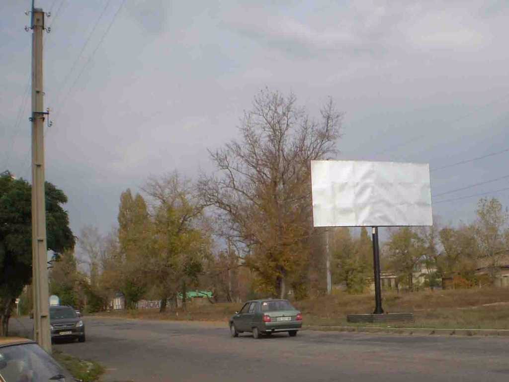 `Билборд №2699 в городе Рубежное (Луганская область), размещение наружной рекламы, IDMedia-аренда по самым низким ценам!`