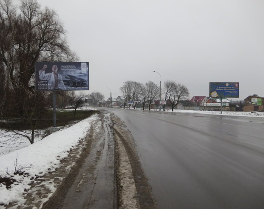 `Билборд №270032 в городе Чернигов (Черниговская область), размещение наружной рекламы, IDMedia-аренда по самым низким ценам!`