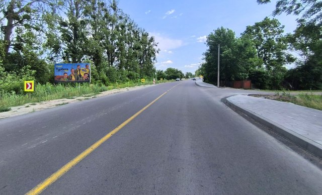 Білборд формат 6x3м. №270459 в городе Жовква (Львівська область) Білборд №270459 в місті Жовква (Львівська область), розміщення зовнішнішньої реклами, IDMedia-оренда найнижчі ціни!