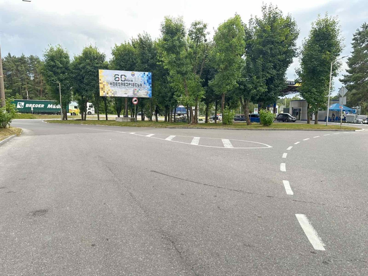 Білборд формат №270465 в городе Новояворівськ (Львівська область) Білборд №270465 в місті Новояворівськ (Львівська область), розміщення зовнішнішньої реклами, IDMedia-оренда найнижчі ціни!