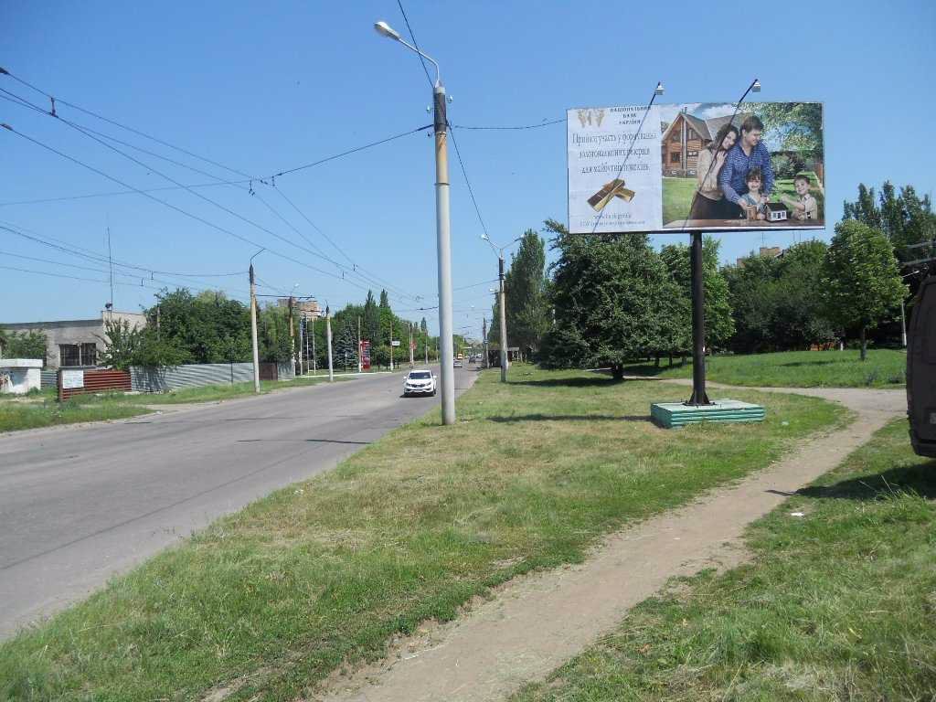 Білборд №2723 в місті Краматорськ (Донецька область), розміщення зовнішнішньої реклами, IDMedia-оренда найнижчі ціни!