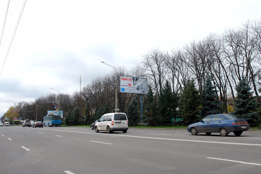 Білборд №27256 в місті Полтава (Полтавська область), розміщення зовнішнішньої реклами, IDMedia-оренда найнижчі ціни!