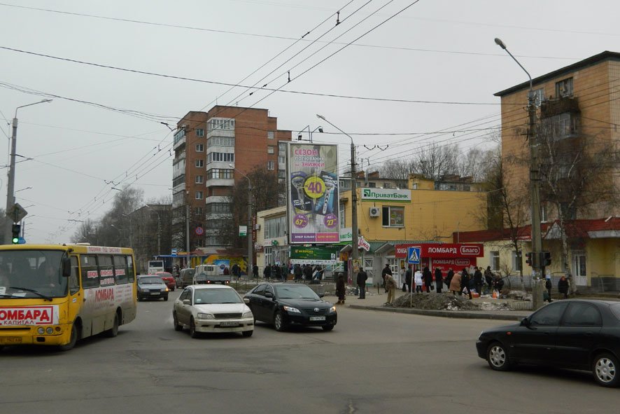 Билборд формат Призма 3x6 №27270 в городе Полтава (Полтавская область) `Билборд №27270 в городе Полтава (Полтавская область), размещение наружной рекламы, IDMedia-аренда по самым низким ценам!`