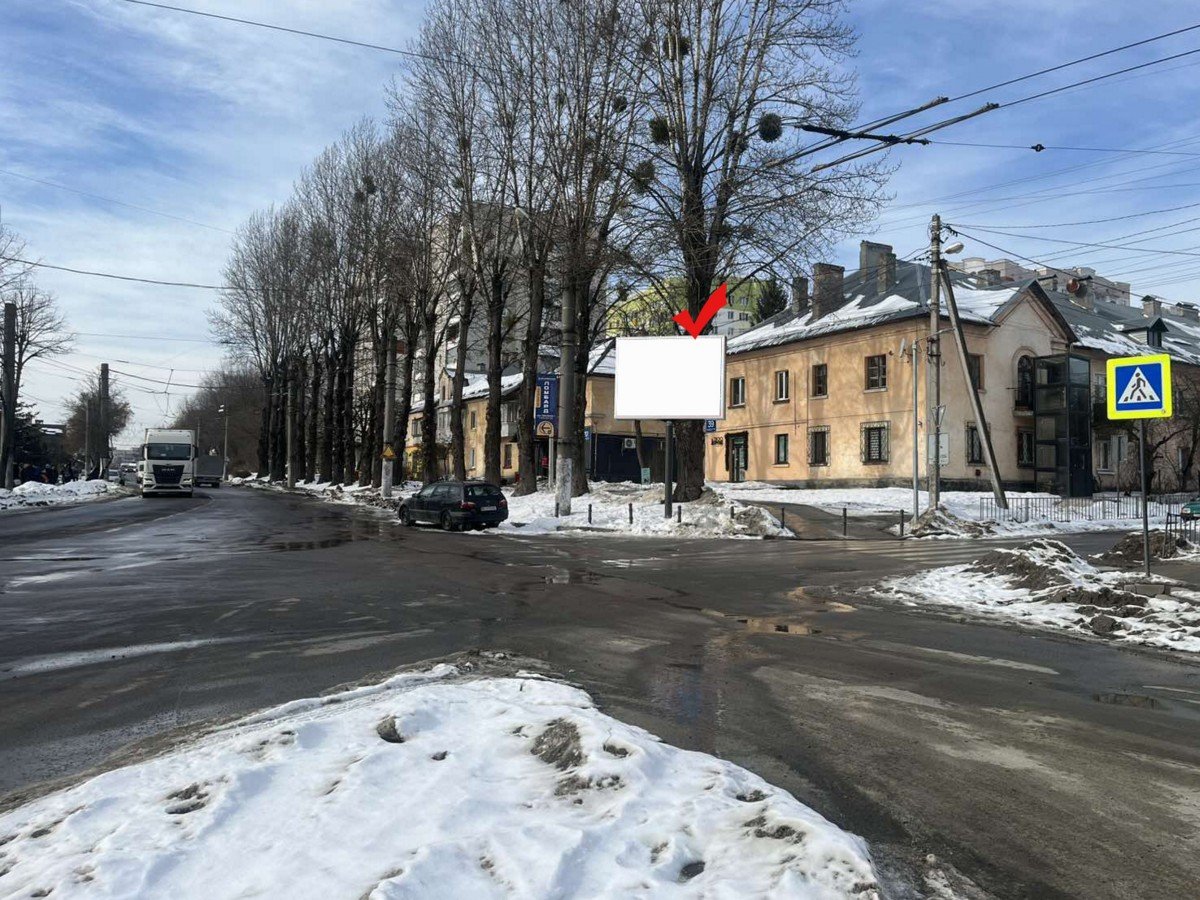 Бэклайт формат 2,30х3,14 №44809 в городе Львов (Львовская область) `Бэклайт №44809 в городе Львов (Львовская область), размещение наружной рекламы, IDMedia-аренда по самым низким ценам!`