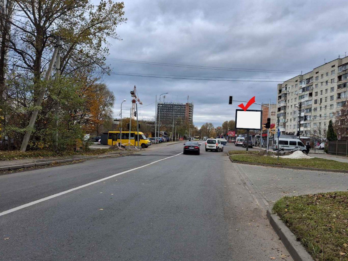 Скрол формат 2,30х3,14 №45000 в городе Львів (Львівська область) Скрол №45000 в місті Львів (Львівська область), розміщення зовнішнішньої реклами, IDMedia-оренда найнижчі ціни!