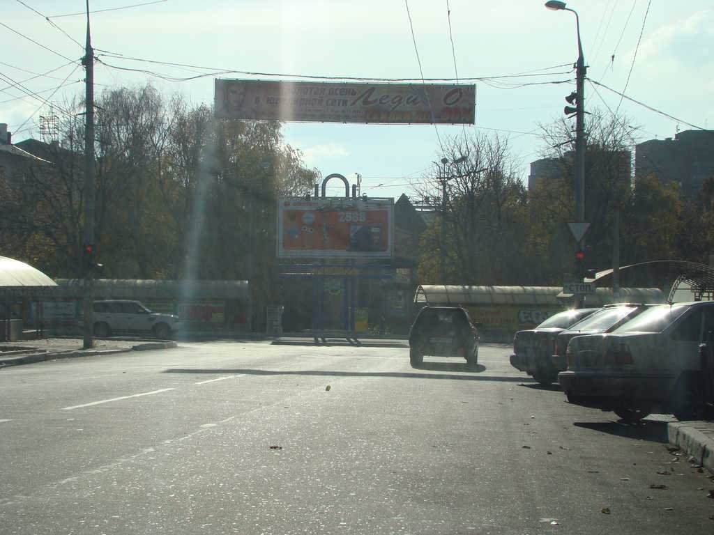 Розтяжка №46658 в місті Макіївка (Донецька область), розміщення зовнішнішньої реклами, IDMedia-оренда найнижчі ціни!