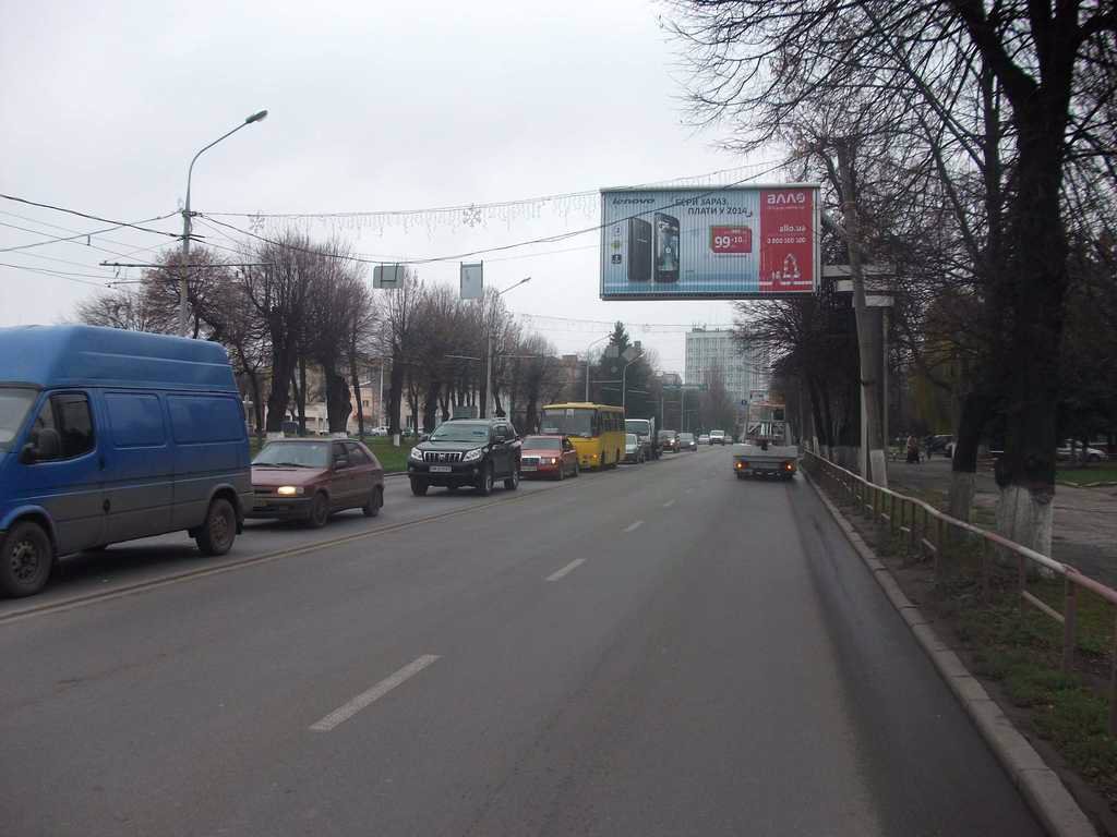 Білборд №46694 в місті Вінниця (Вінницька область), розміщення зовнішнішньої реклами, IDMedia-оренда найнижчі ціни!
