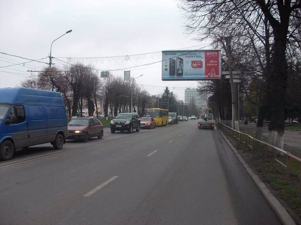 Білборд №46696 в місті Вінниця (Вінницька область), розміщення зовнішнішньої реклами, IDMedia-оренда найнижчі ціни!