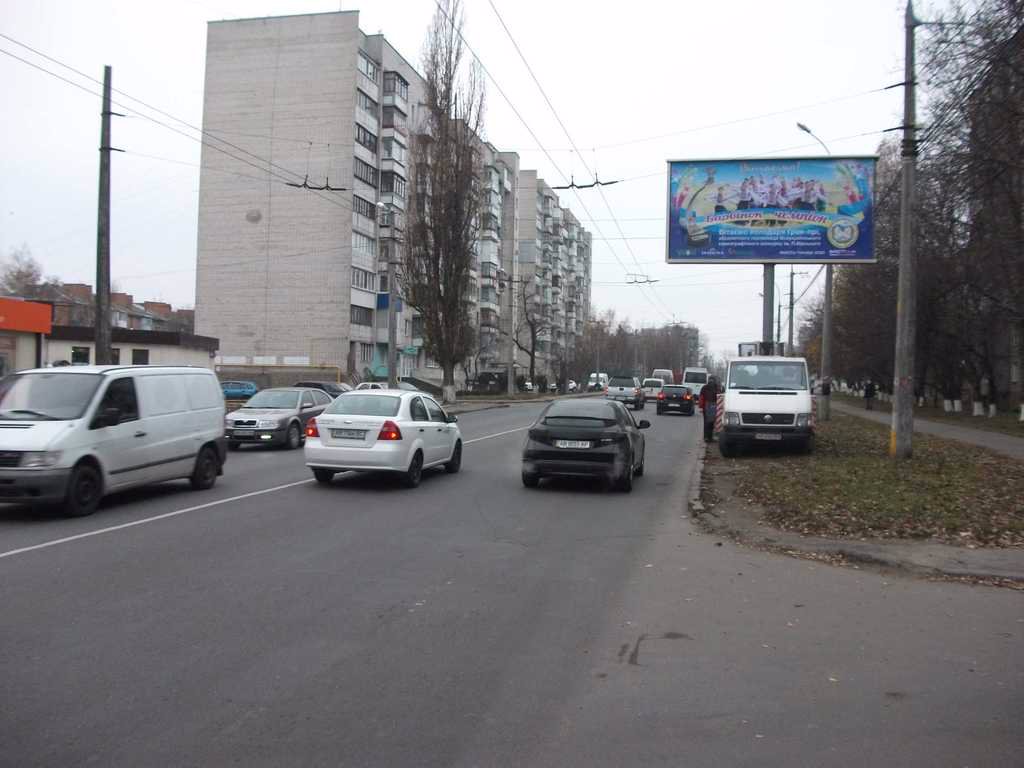 Білборд формат 3x6 №46798 в городе Вінниця (Вінницька область) Білборд №46798 в місті Вінниця (Вінницька область), розміщення зовнішнішньої реклами, IDMedia-оренда найнижчі ціни!
