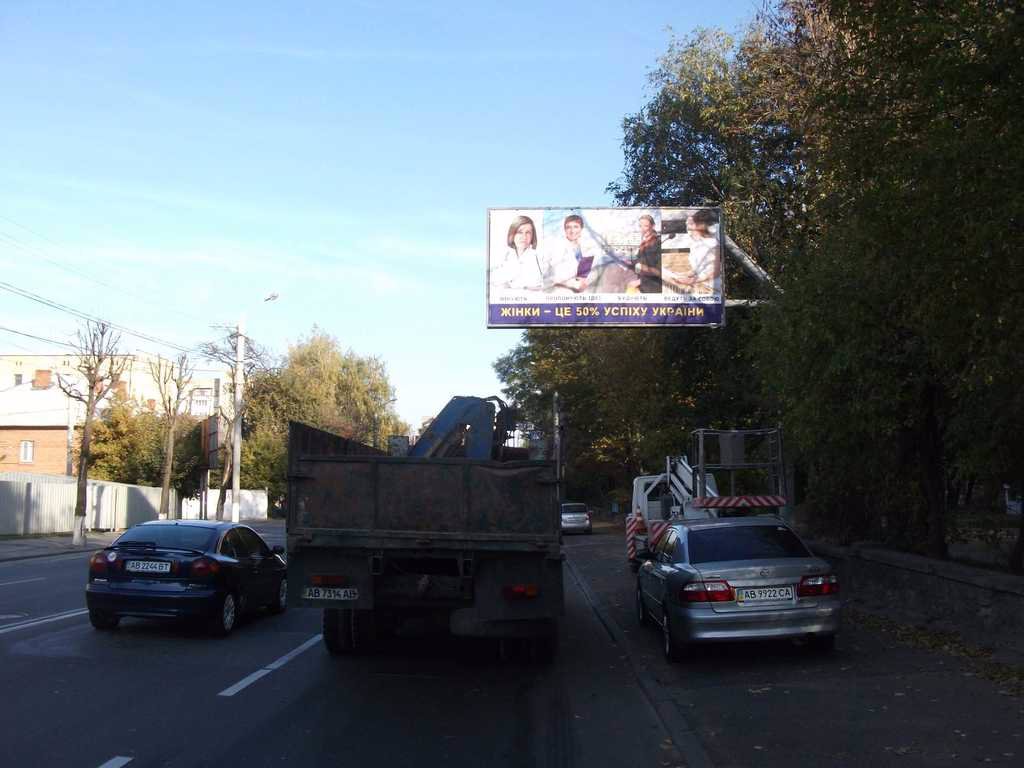 Білборд формат 3x6 №46802 в городе Вінниця (Вінницька область) Білборд №46802 в місті Вінниця (Вінницька область), розміщення зовнішнішньої реклами, IDMedia-оренда найнижчі ціни!