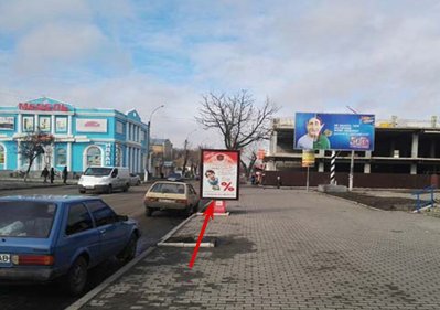 Сітілайт №53016 в місті Павлоград (Дніпропетровська область), розміщення зовнішнішньої реклами, IDMedia-оренда найнижчі ціни!