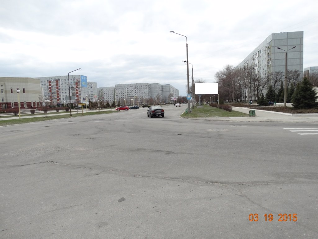 `Билборд №53085 в городе Энергодар (Запорожская область), размещение наружной рекламы, IDMedia-аренда по самым низким ценам!`