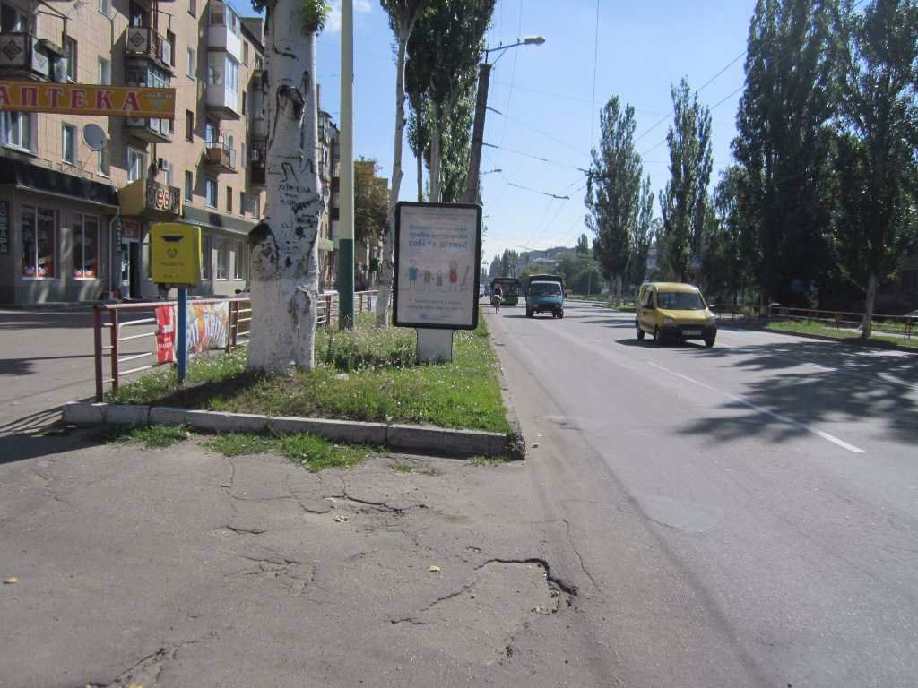 `Ситилайт №54133 в городе Кропивницкий(Кировоград) (Кировоградская область), размещение наружной рекламы, IDMedia-аренда по самым низким ценам!`