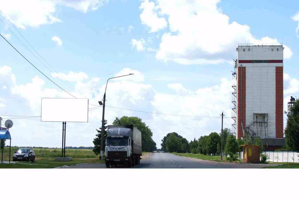 Білборд №54188 в місті Миргород (Полтавська область), розміщення зовнішнішньої реклами, IDMedia-оренда найнижчі ціни!
