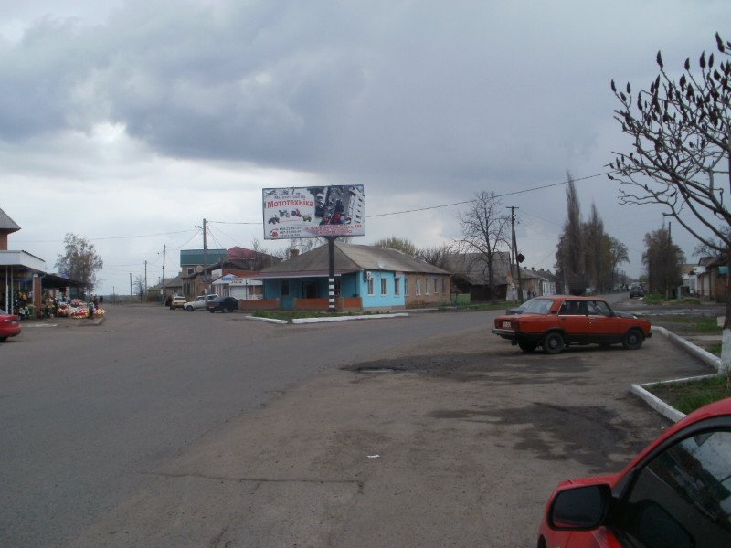 `Билборд №54209 в городе Пирятин (Полтавская область), размещение наружной рекламы, IDMedia-аренда по самым низким ценам!`