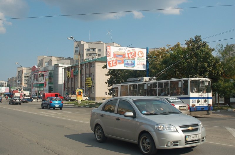 `Билборд №54647 в городе Херсон (Херсонская область), размещение наружной рекламы, IDMedia-аренда по самым низким ценам!`