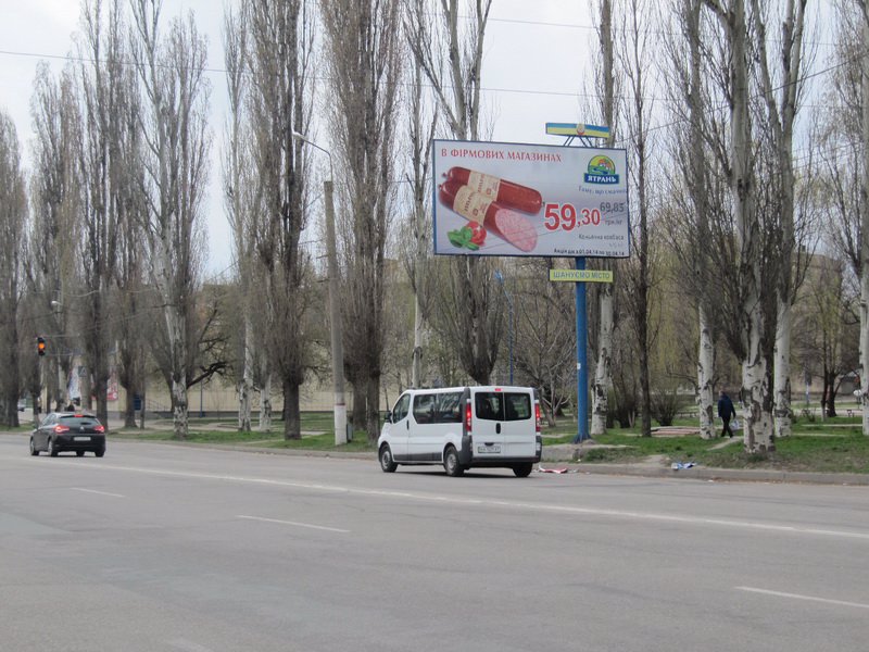 `Билборд №54742 в городе Кропивницкий(Кировоград) (Кировоградская область), размещение наружной рекламы, IDMedia-аренда по самым низким ценам!`