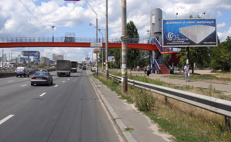 Билборд формат Призма 3x6 №7303 в городе Киев (Киевская область) Билборд №7303 в городе Киев (Киевская область), размещение наружной рекламы, IDMedia-аренда по самым низким ценам!