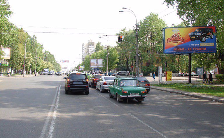 Билборд формат 3х6 №7330 в городе Киев (Киевская область) Билборд №7330 в городе Киев (Киевская область), размещение наружной рекламы, IDMedia-аренда по самым низким ценам!
