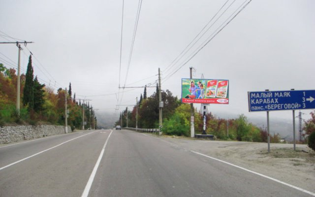 Білборд №74699 в місті Алушта (АР Крим), розміщення зовнішнішньої реклами, IDMedia-оренда найнижчі ціни!