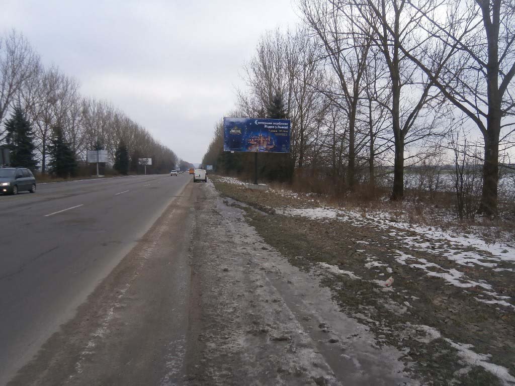 Билборд формат 3x6 №85829 в городе Ивано-Франковск (Ивано-Франковская область) `Билборд №85829 в городе Ивано-Франковск (Ивано-Франковская область), размещение наружной рекламы, IDMedia-аренда по самым низким ценам!`