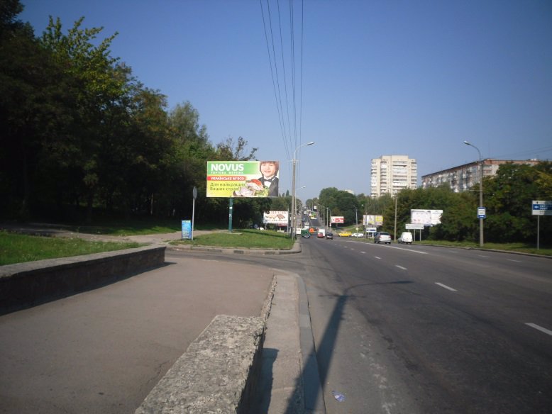 Білборд №90312 в місті Рівне (Рівненська область), розміщення зовнішнішньої реклами, IDMedia-оренда найнижчі ціни!