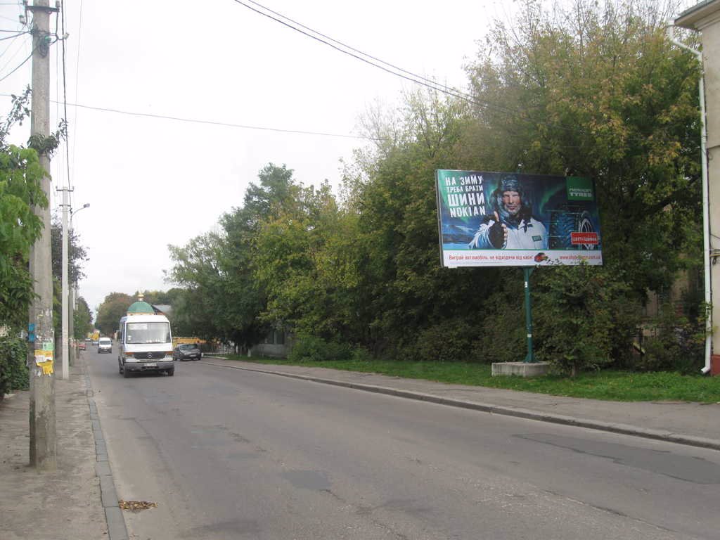 `Билборд №90348 в городе Ровно (Ровенская область), размещение наружной рекламы, IDMedia-аренда по самым низким ценам!`